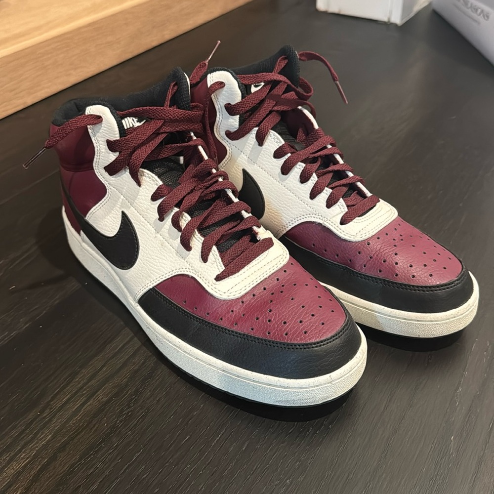 Men’s size 12 Nike Mid Sneakers